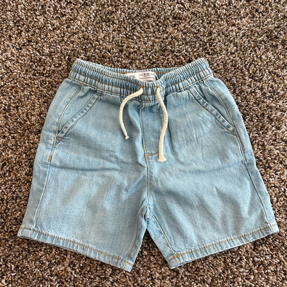 NWT!! Boys Zara 18-24 month light Wash Denim Drawstring Shorts